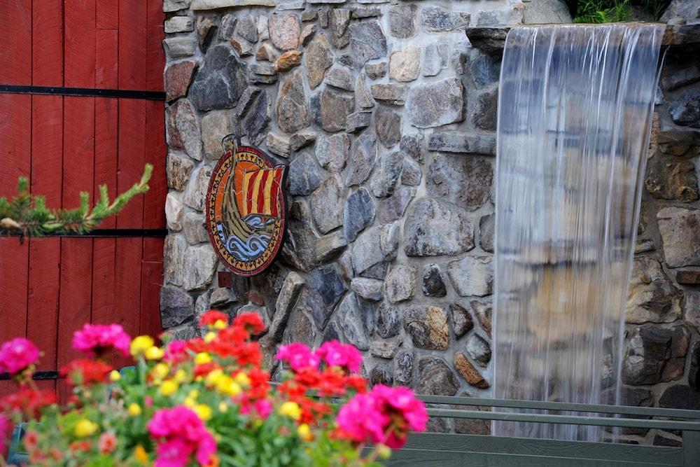 Hotel Vacances Tremblant มงต์-ทร็องบล็องต์ ภายนอก รูปภาพ