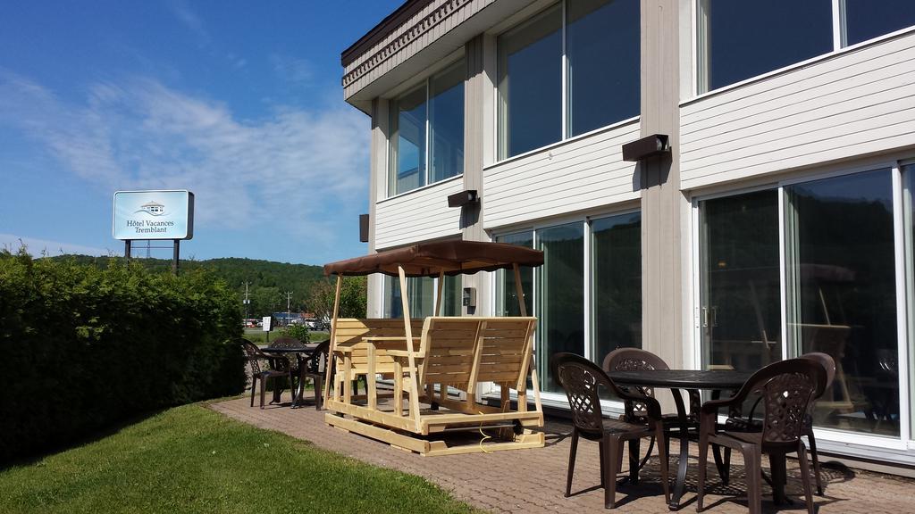 Hotel Vacances Tremblant มงต์-ทร็องบล็องต์ ภายนอก รูปภาพ