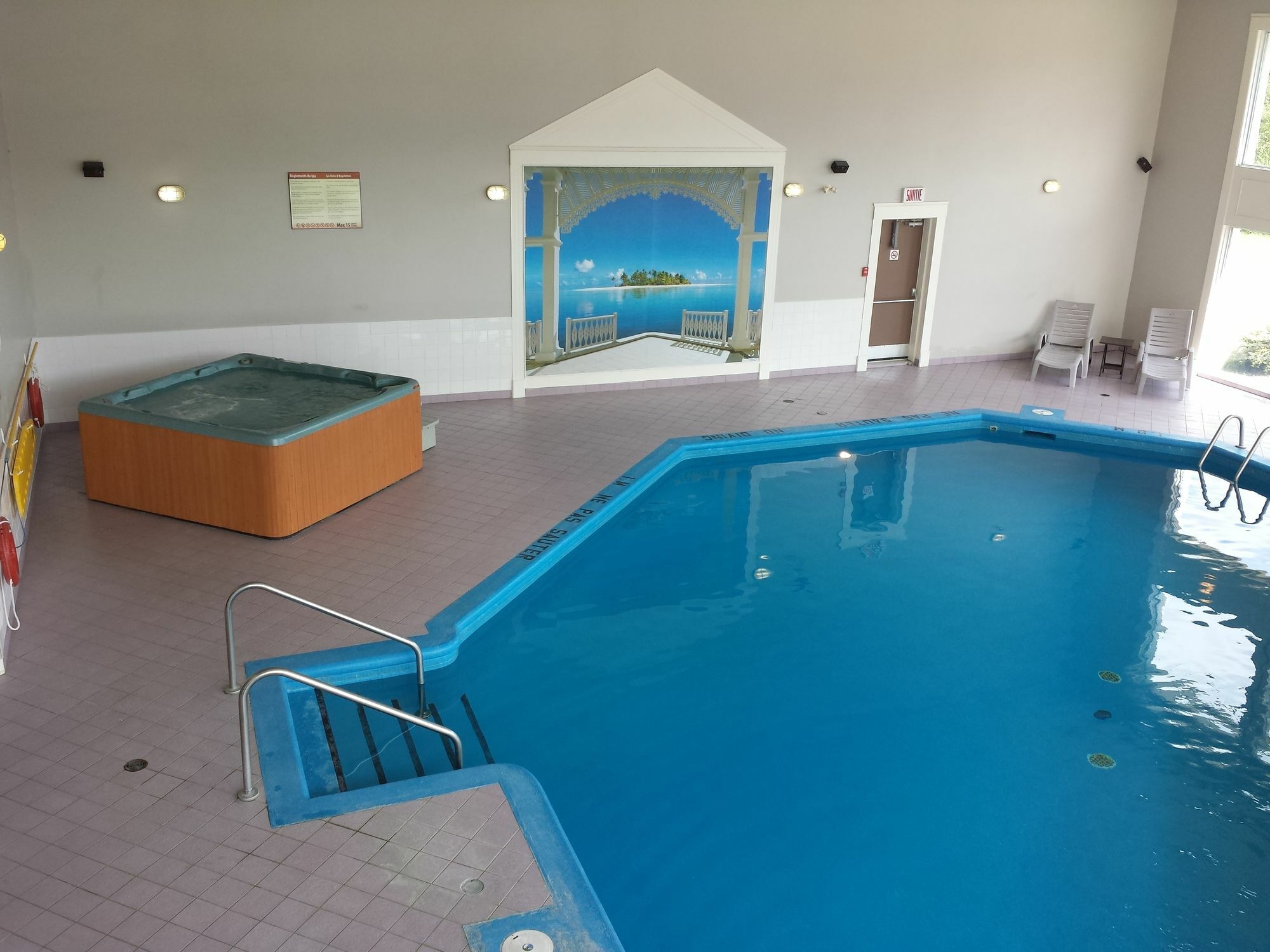 Hotel Vacances Tremblant มงต์-ทร็องบล็องต์ ภายนอก รูปภาพ